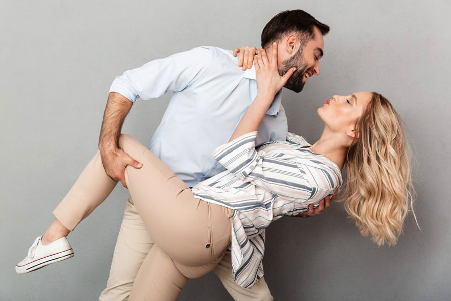 Die Geschichte des Tanzens Beitrag von Bettina Glejzor Tanzwelt Regensburg