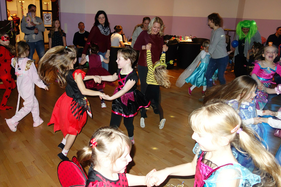 Kinderfasching in Regensburg in der Tanzwelt Regensburg - Aktuelles